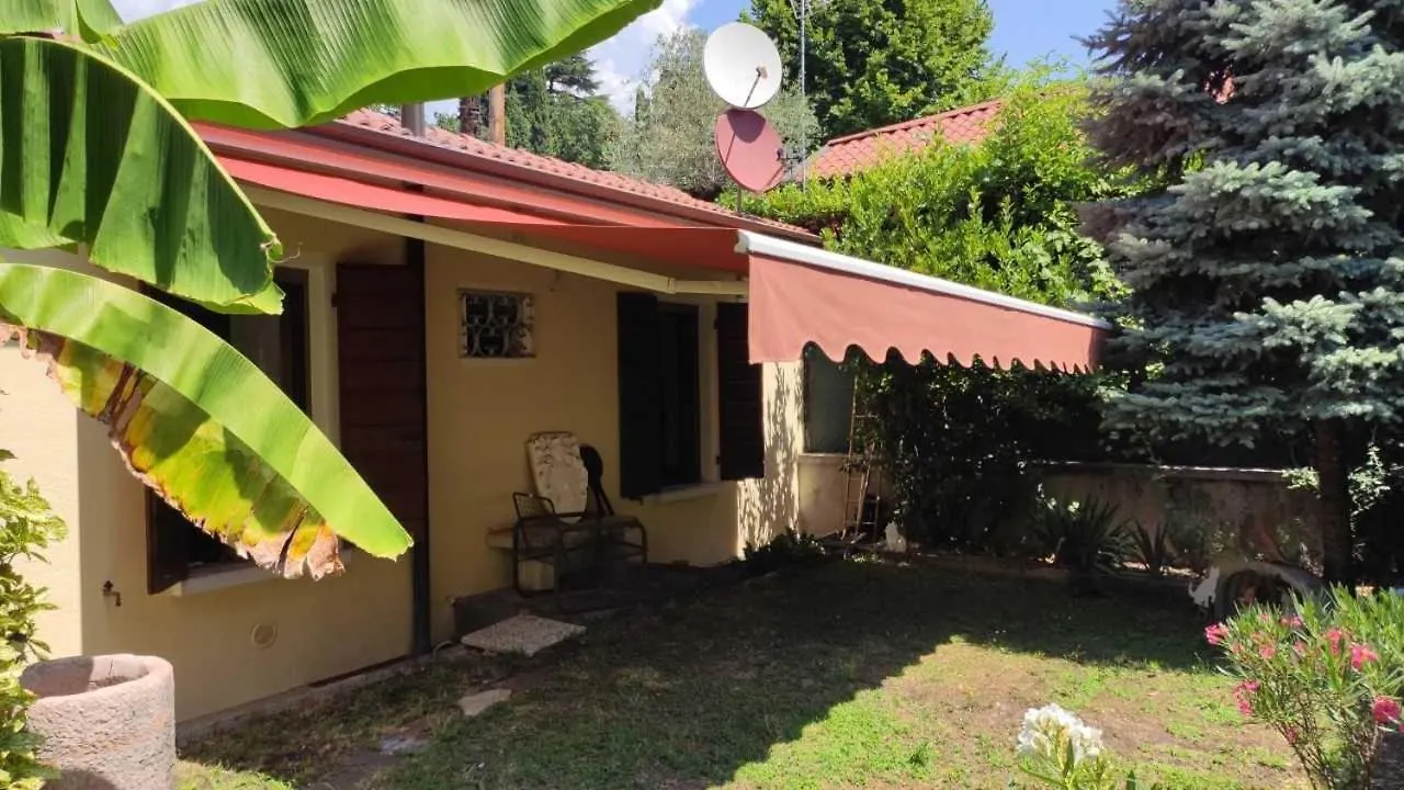 La Maisonette Du Relax Salo 0*,  Italy
